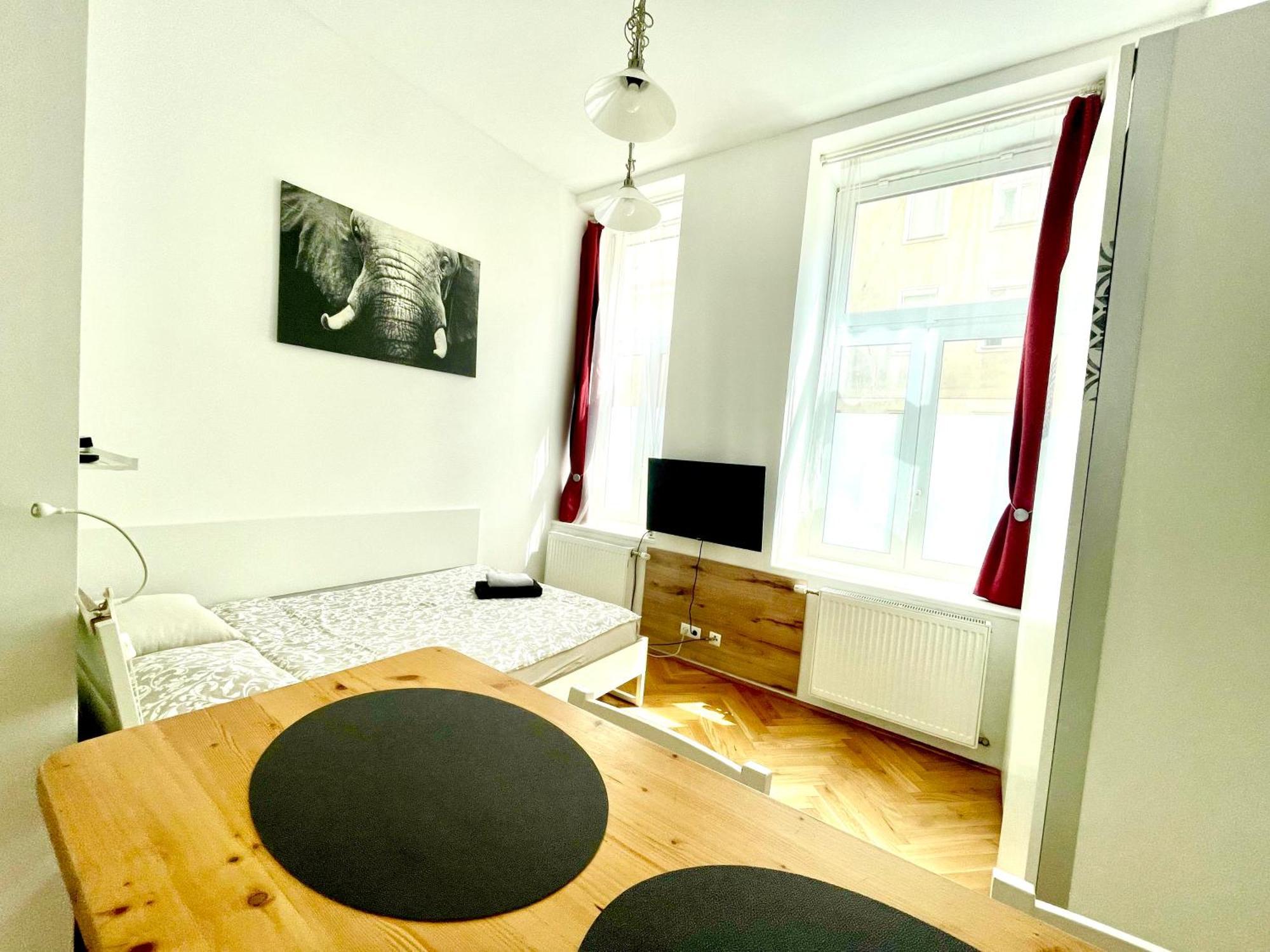 Appartamento Centra&simple to reach Vienna Esterno foto
